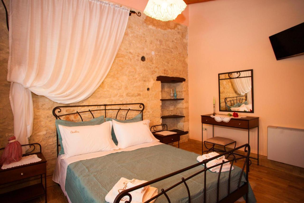 Ariadne Traditional Home Margaritai Luaran gambar