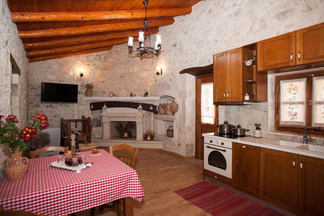 Ariadne Traditional Home Margaritai Luaran gambar